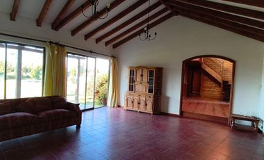 Se Arrienda Casa en Parcela SEMI-AMOBLADA – BLACK NOVEMBER 🔖