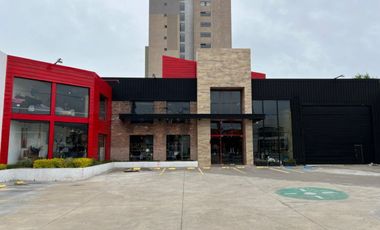 Venta  Local Comercial  /   Bodega  Súper Ubicado en Calzada Zavaleta