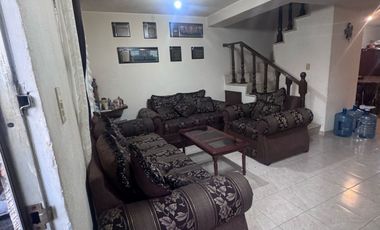 VENTA DE CASA EN LOS SAUCES TOLUCA