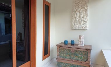 Rumah 2 kamar 182m2 di Kampial Nusa dua