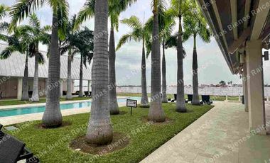 Vendo casa de una planta en Urbanización Aires del Batán