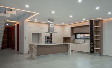 HERMOSA RESIDENCIA EN VENTA EN NUEVA GALICIA