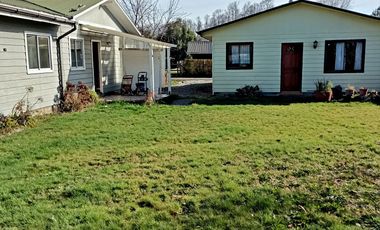 EN VENTA Dos casas a minutos de Villarrica
