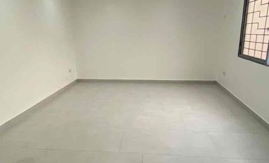 Venta de casa de una planta  Urbanización Puerto Azul vía a la costa