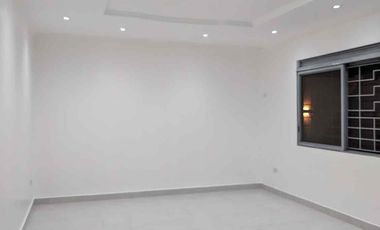 Venta de casa de una planta  Urbanización Puerto Azul vía a la costa