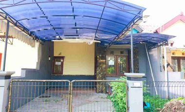 RUMAH DISEWAKAN KONTRAK KAMAR 2 SIAP HUNI PBI ARAYA KOTA MALANG