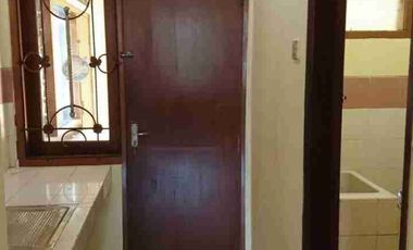 RUMAH DISEWAKAN KONTRAK KAMAR 2 SIAP HUNI PBI ARAYA KOTA MALANG
