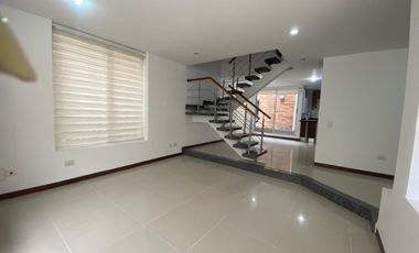 CASA EN CHIA PARA ARRIENDO