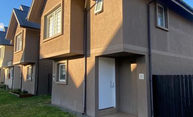 Se Arrienda Casa Condominio San Sebastian II