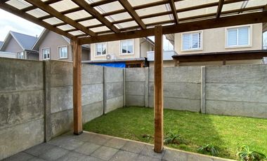 Se Arrienda Casa Condominio San Sebastian II
