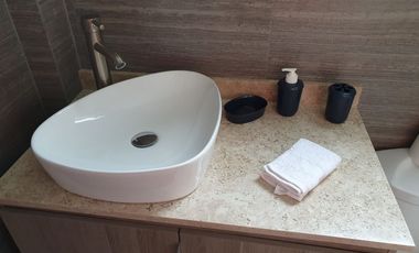 Rento Suite atras de Plaza San Diego muy cerca de Forjadores y Periferico