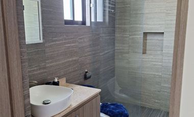 Rento Suite atras de Plaza San Diego muy cerca de Forjadores y Periferico