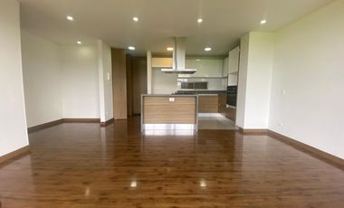 APARTAMENTO EN ARRIENDO