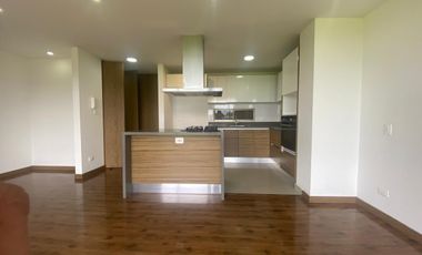 APARTAMENTO EN ARRIENDO