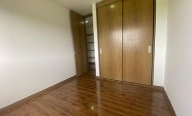 APARTAMENTO EN ARRIENDO