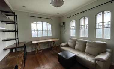 For Sale 5 BR house in Executive Heights Sun Valley Parañaque