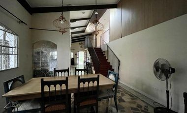 For Sale 5 BR house in Executive Heights Sun Valley Parañaque