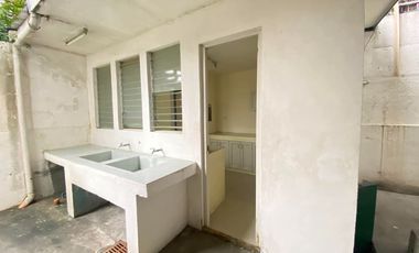 For Sale 5 BR house in Executive Heights Sun Valley Parañaque