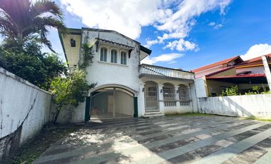 For Sale 5 BR house in Executive Heights Sun Valley Parañaque