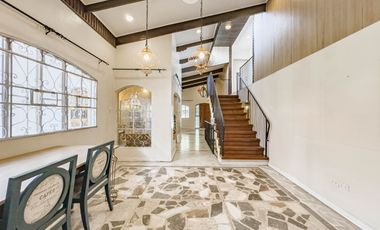 For Sale 5 BR house in Executive Heights Sun Valley Parañaque