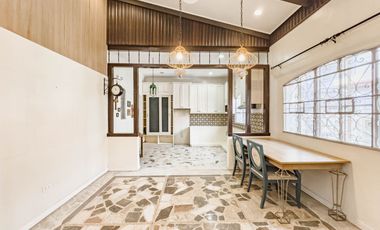 For Sale 5 BR house in Executive Heights Sun Valley Parañaque