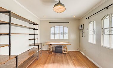 For Sale 5 BR house in Executive Heights Sun Valley Parañaque