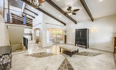 For Sale 5 BR house in Executive Heights Sun Valley Parañaque