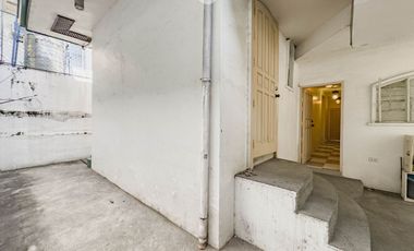 For Sale 5 BR house in Executive Heights Sun Valley Parañaque