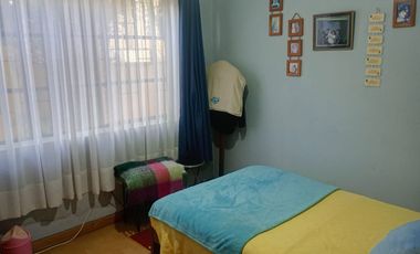 Se vende hermosa casa en sector puente negro, Villa Alemana.