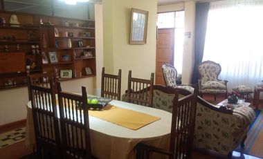 Se vende hermosa casa en sector puente negro, Villa Alemana.