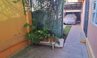 Se vende hermosa casa en sector puente negro, Villa Alemana.