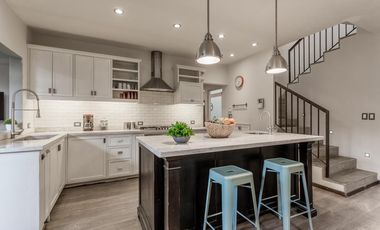 Casa en venta en privado con seguridad las 24 horas