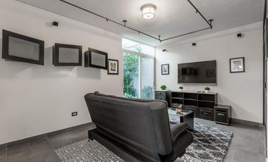 Casa en venta en privado con seguridad las 24 horas