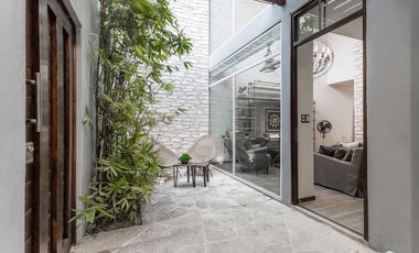 Casa en venta en privado con seguridad las 24 horas