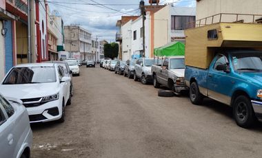 renta local calle tresguerras zona centro Irapuato, Gto.