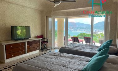 Residencia de Lujo Frente al Mar con Alberca y Vista Panorámica