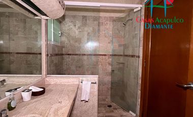 Residencia de Lujo Frente al Mar con Alberca y Vista Panorámica