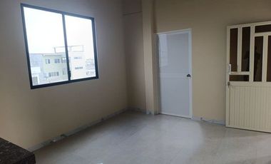 SE RENTA DEPARTAMENTO POR ESTRENAR