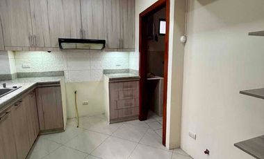 SAMBORONDÓN KM2.5, Alquilo departamento 3 dormitorios $1100