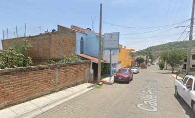 Casa en venta en San José Ixtlahuacán del Río, Jalisco JP