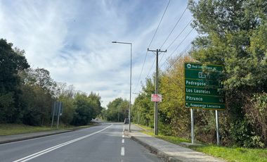 Orilla Río 3,7 Hectáreas 14Km Villarrica 11Pavimento 3 Ripio