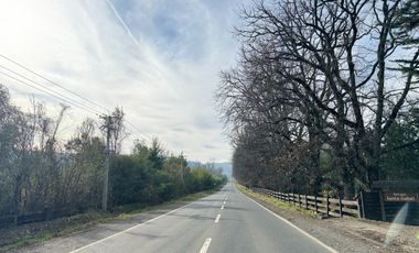 Orilla Río 3,7 Hectáreas 14Km Villarrica 11Pavimento 3 Ripio
