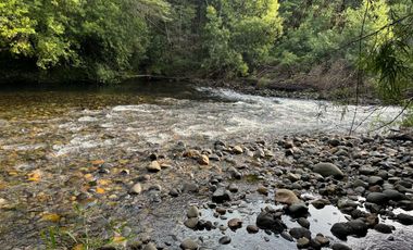 Orilla Río 3,7 Hectáreas 14Km Villarrica 11Pavimento 3 Ripio