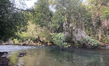 Orilla Río 3,7 Hectáreas 14Km Villarrica 11Pavimento 3 Ripio