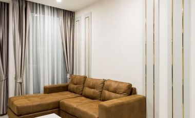 Condo for sale or Rent, Noble Ploenchit, swimming pool view. Fully decorated and ready to move in