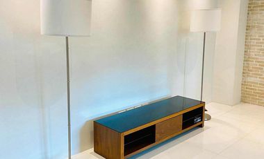 One Serendra 2 Bedroom well maintained fully furnished unit