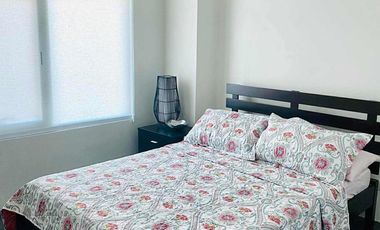 One Serendra 2 Bedroom well maintained fully furnished unit