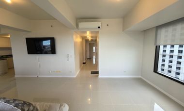 Mandani Bay Suites Tower 2 3BR Penthouse 131sqm Parking Maids Mandaue