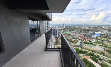 Mandani Bay Suites Tower 2 3BR Penthouse 131sqm Parking Maids Mandaue