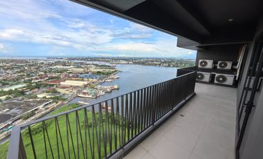 Mandani Bay Suites Tower 2 3BR Penthouse 131sqm Parking Maids Mandaue